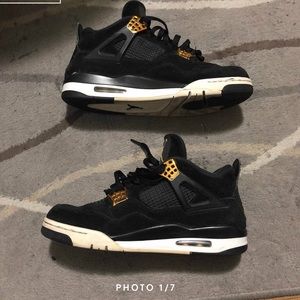 Royalty 4s size 10.5